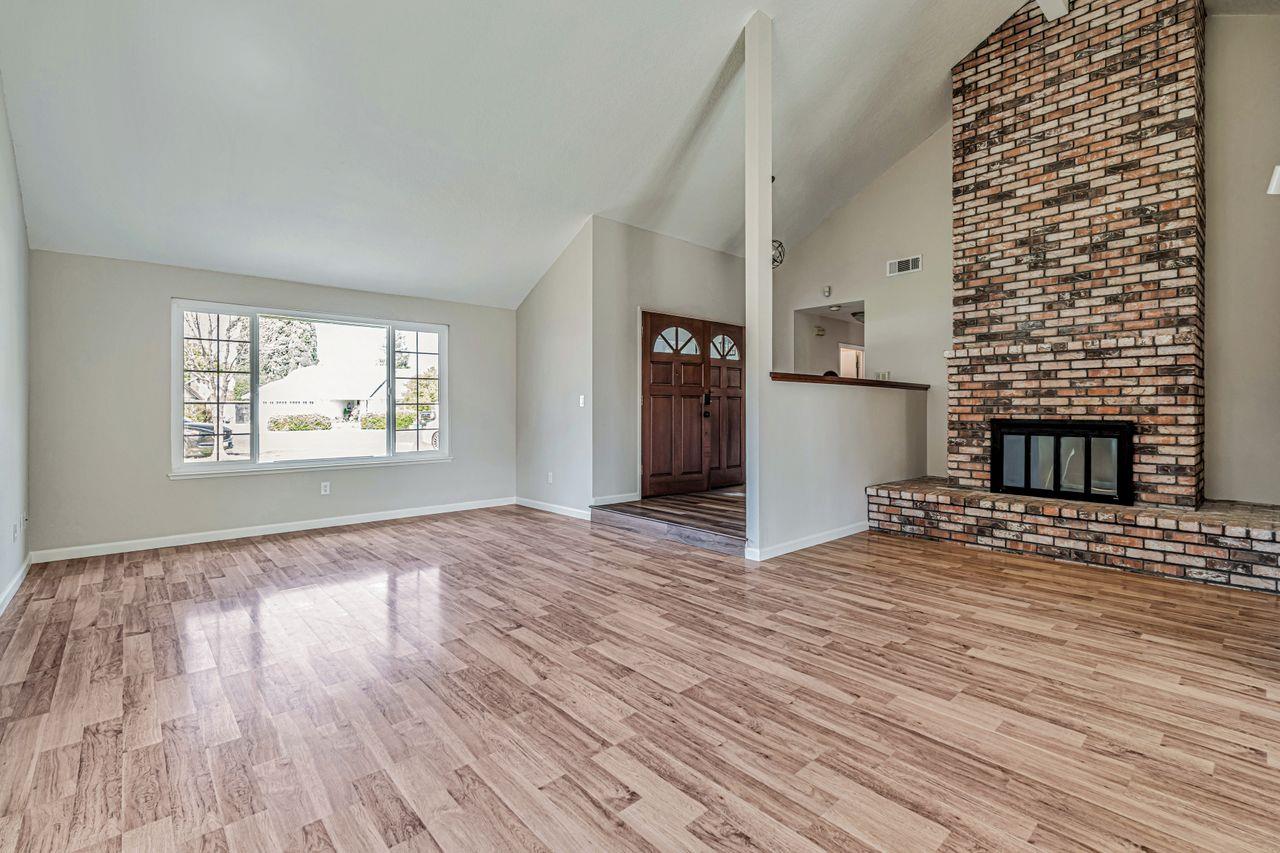 Detail Gallery Image 9 of 33 For 4105 Ogden Ct, Modesto,  CA 95356 - 3 Beds | 2 Baths