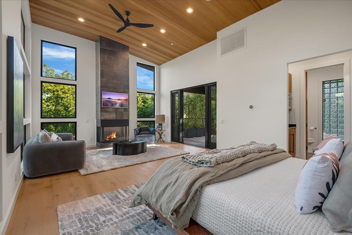 Detail Gallery Image 182 of 200 For 20078 Goetting Ct, Saratoga,  CA 95070 - 6 Beds | 7/4 Baths