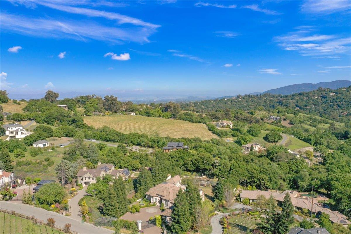 Detail Gallery Image 30 of 200 For 20078 Goetting Ct, Saratoga,  CA 95070 - 6 Beds | 7/4 Baths