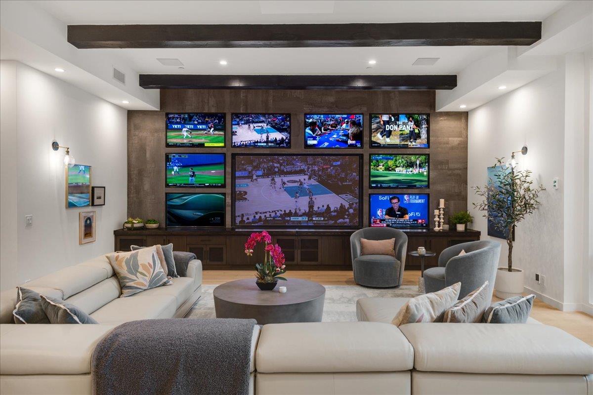Detail Gallery Image 90 of 200 For 20078 Goetting Ct, Saratoga,  CA 95070 - 6 Beds | 7/4 Baths