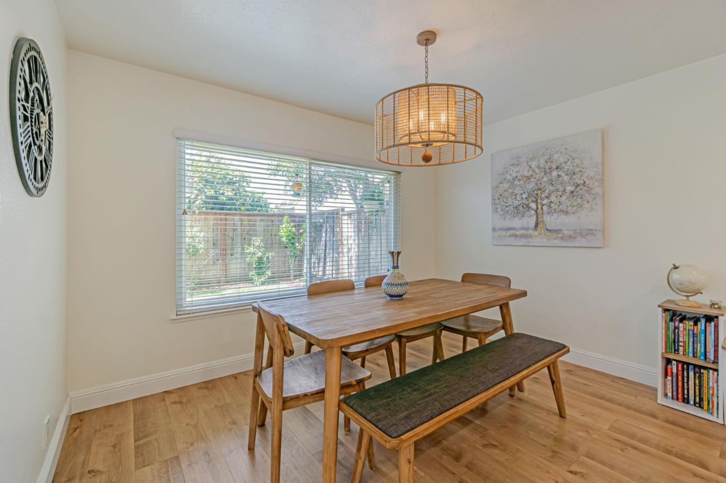 Detail Gallery Image 13 of 44 For 117 Sand Wedge Pl, Walnut Creek,  CA 94598 - 3 Beds | 2/1 Baths