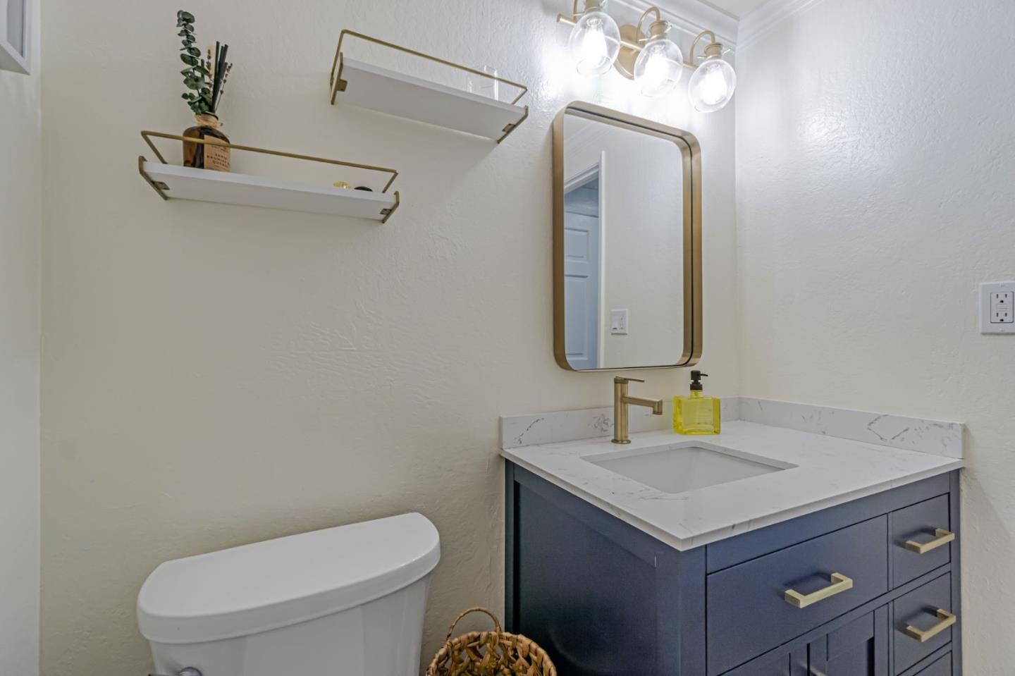 Detail Gallery Image 36 of 44 For 117 Sand Wedge Pl, Walnut Creek,  CA 94598 - 3 Beds | 2/1 Baths