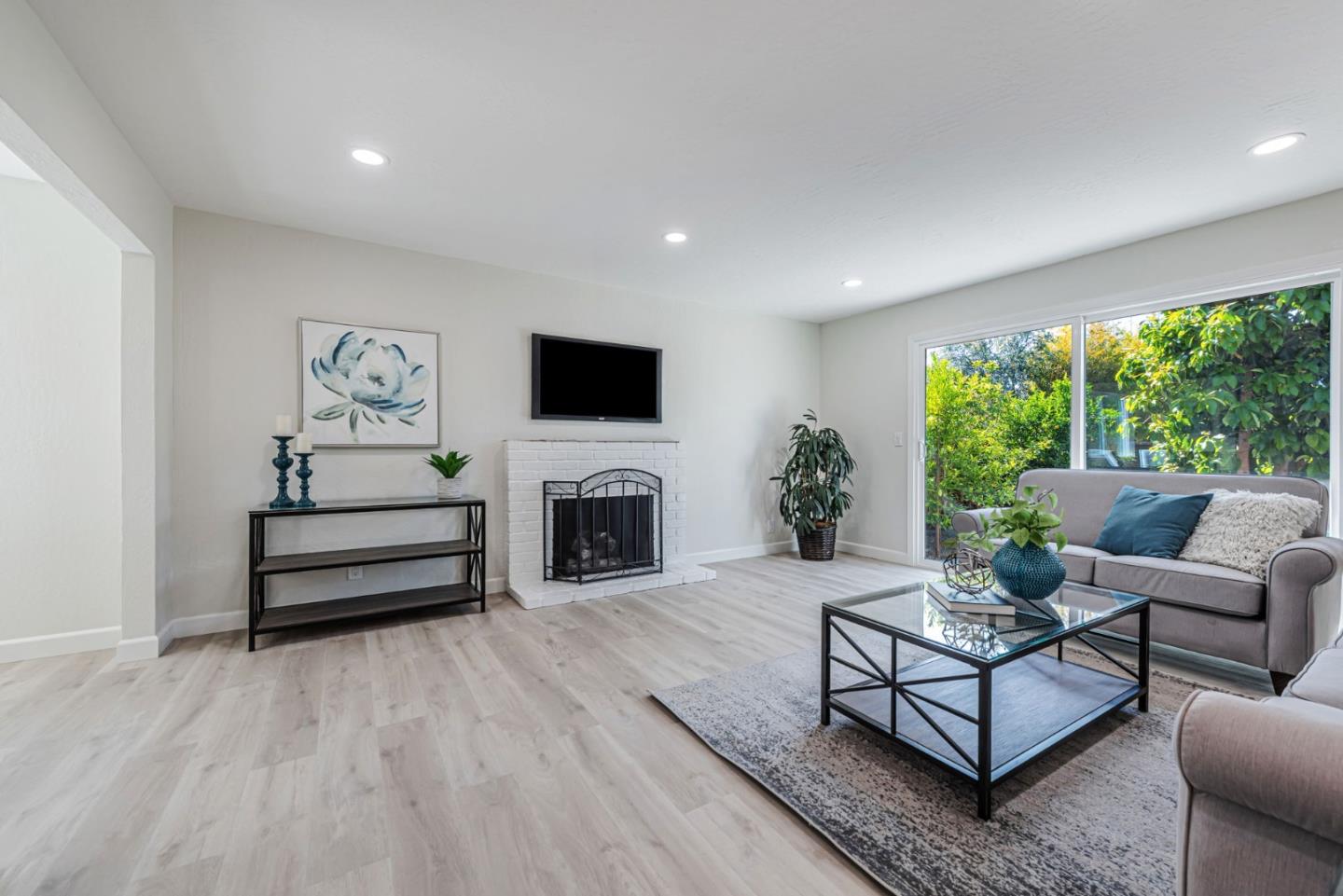 Detail Gallery Image 8 of 40 For 1289 Lassen Ave, Milpitas,  CA 95035 - 3 Beds | 2 Baths