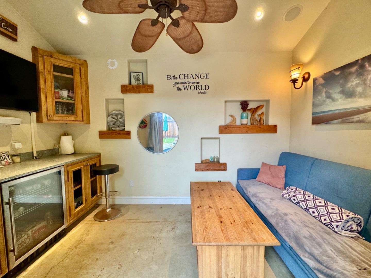 Detail Gallery Image 30 of 39 For 4670 Sherbourne Dr, San Jose,  CA 95124 - 4 Beds | 2/2 Baths