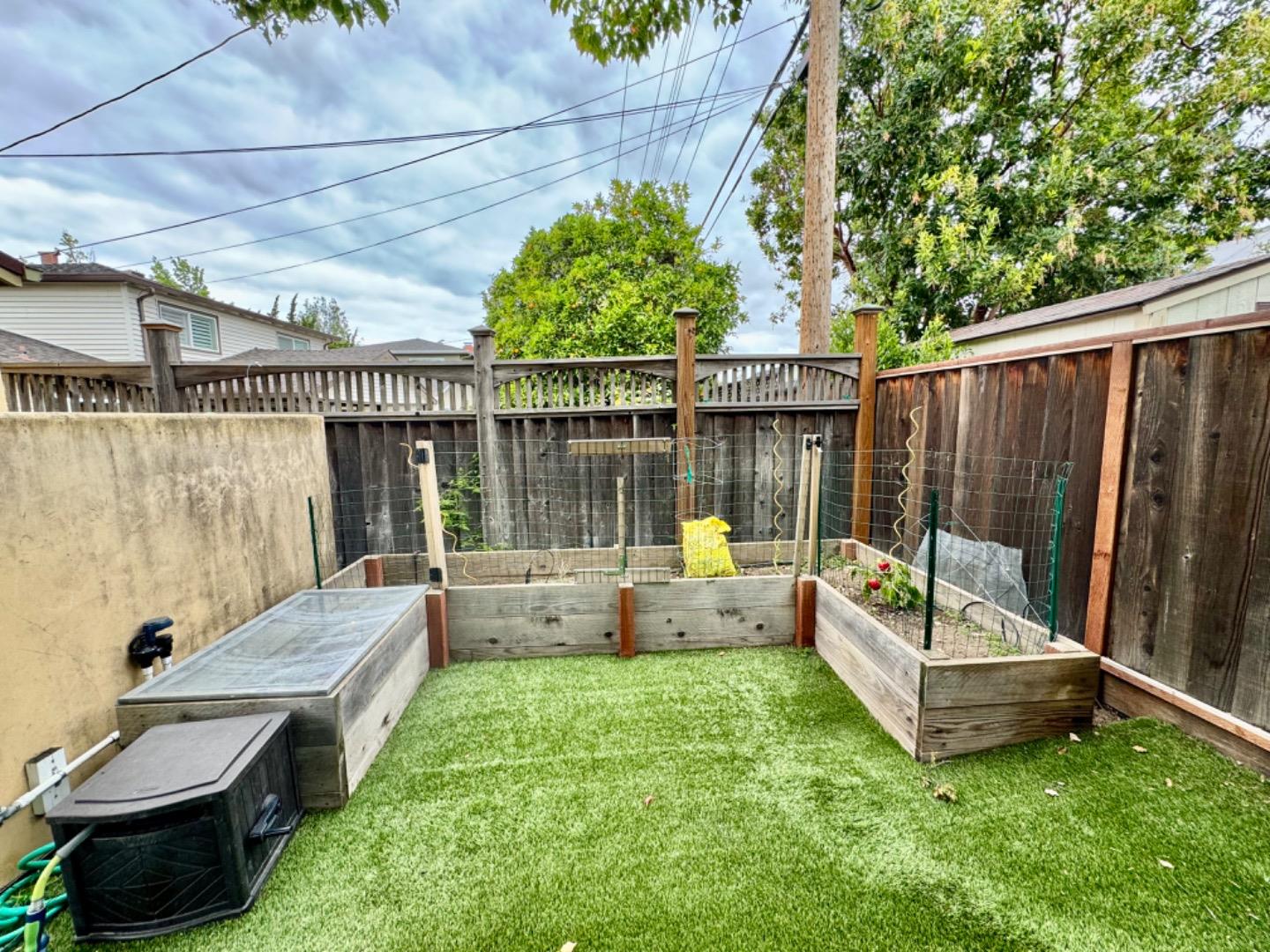 Detail Gallery Image 34 of 39 For 4670 Sherbourne Dr, San Jose,  CA 95124 - 4 Beds | 2/2 Baths
