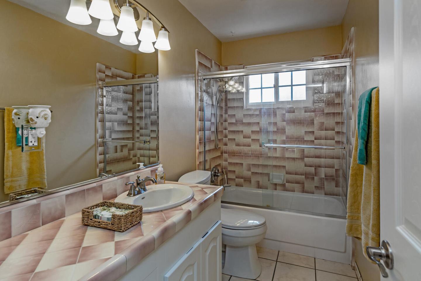 Detail Gallery Image 20 of 25 For 1011 Rawlings Dr, San Jose,  CA 95136 - 3 Beds | 2 Baths