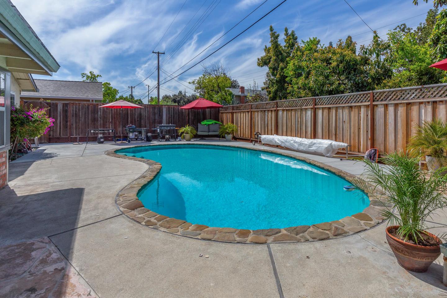 Detail Gallery Image 25 of 25 For 1011 Rawlings Dr, San Jose,  CA 95136 - 3 Beds | 2 Baths