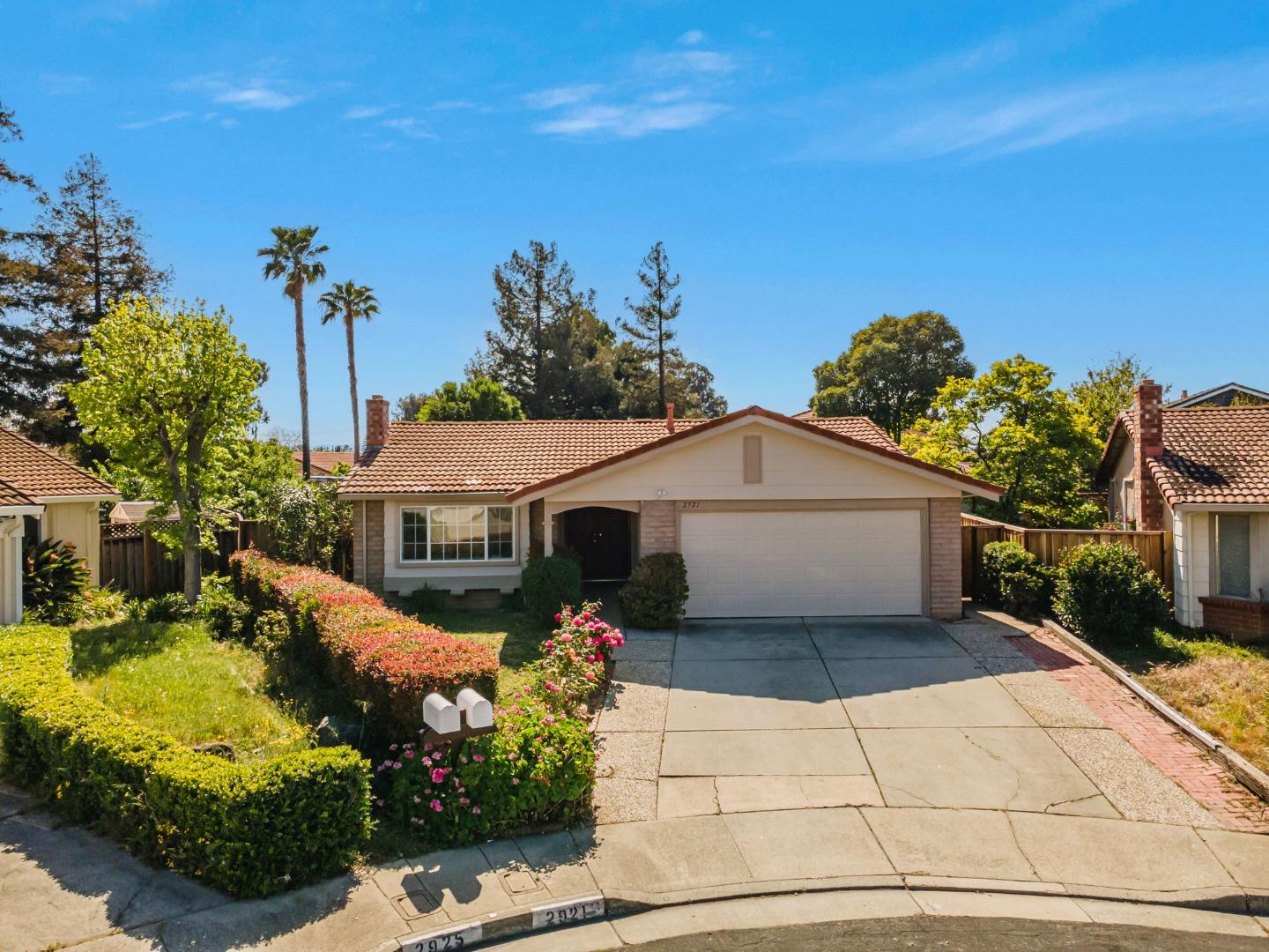 Detail Gallery Image 2 of 43 For 2921 Allenwood Ct, San Jose,  CA 95148 - 4 Beds | 2 Baths