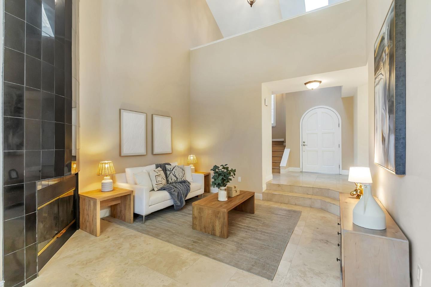 Detail Gallery Image 7 of 45 For 492 W Sunnyoaks Ave #B,  Campbell,  CA 95008 - 3 Beds | 2/1 Baths