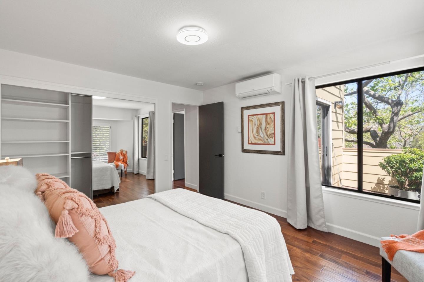 Detail Gallery Image 22 of 51 For 1172 Shoreline Dr, San Mateo,  CA 94404 - 3 Beds | 2/1 Baths