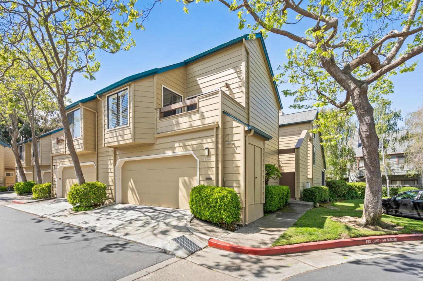 Detail Gallery Image 3 of 51 For 1172 Shoreline Dr, San Mateo,  CA 94404 - 3 Beds | 2/1 Baths