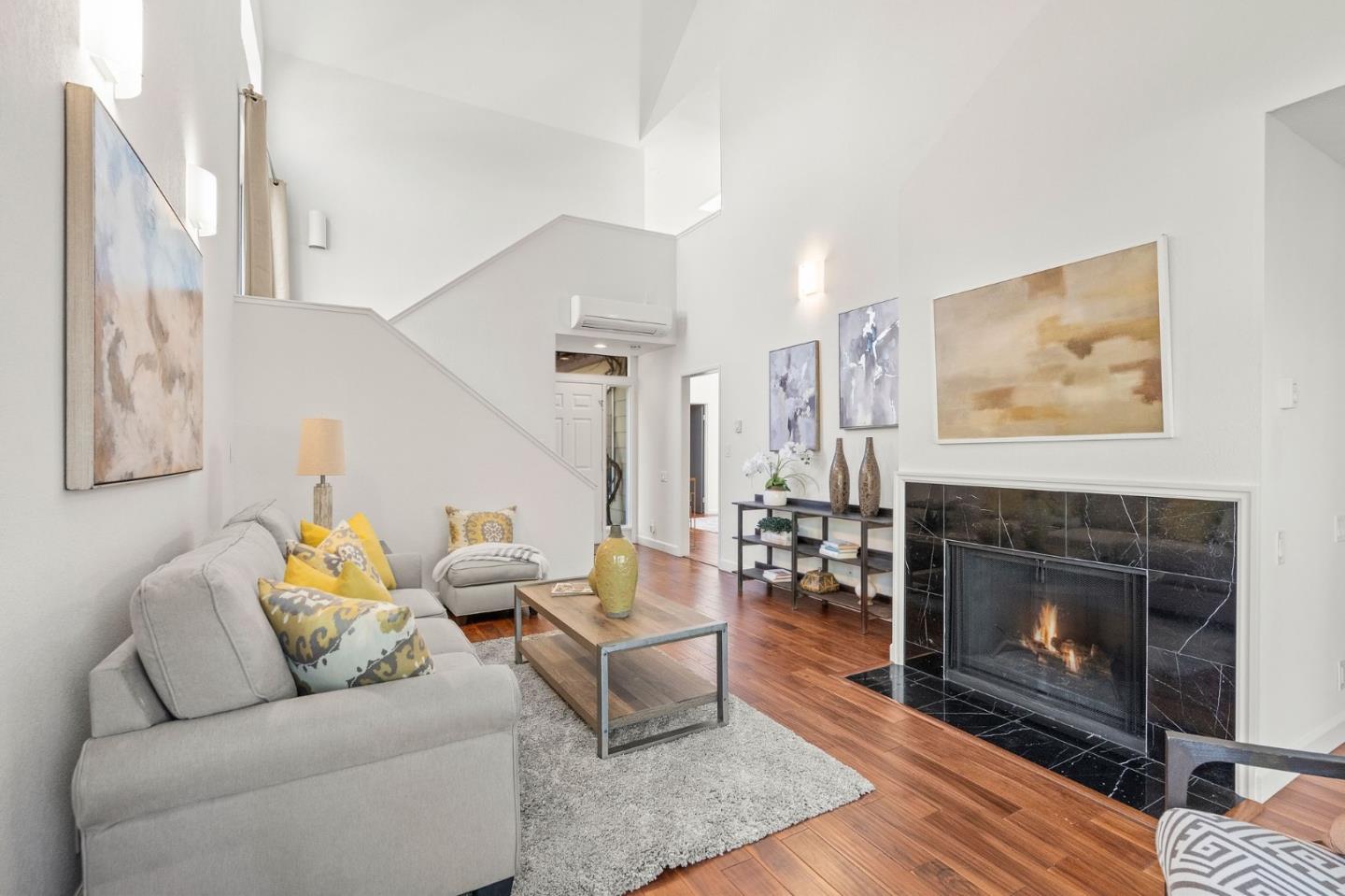 Detail Gallery Image 5 of 51 For 1172 Shoreline Dr, San Mateo,  CA 94404 - 3 Beds | 2/1 Baths