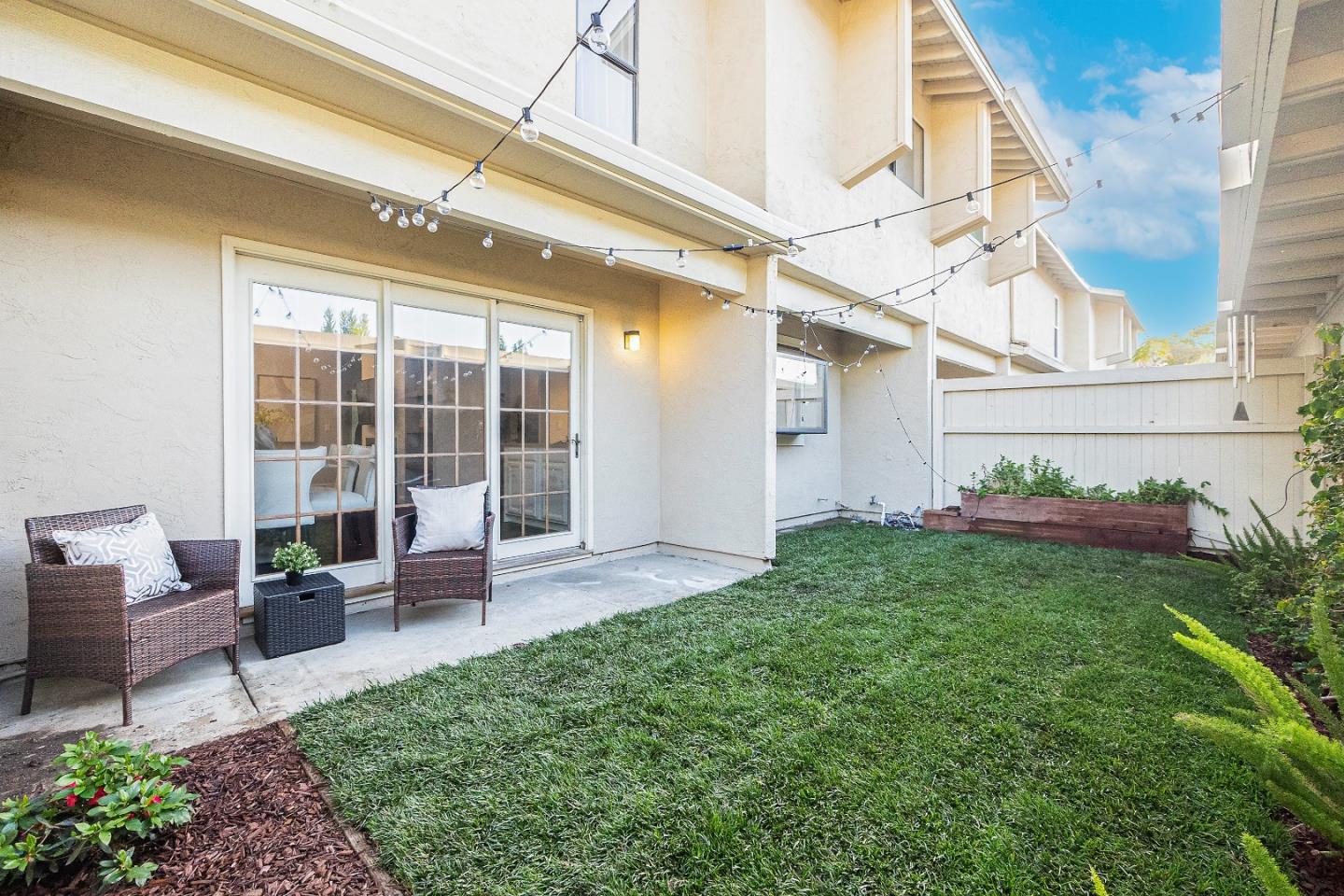 Detail Gallery Image 31 of 45 For 1216 Crescent Ter, Sunnyvale,  CA 94087 - 3 Beds | 2 Baths
