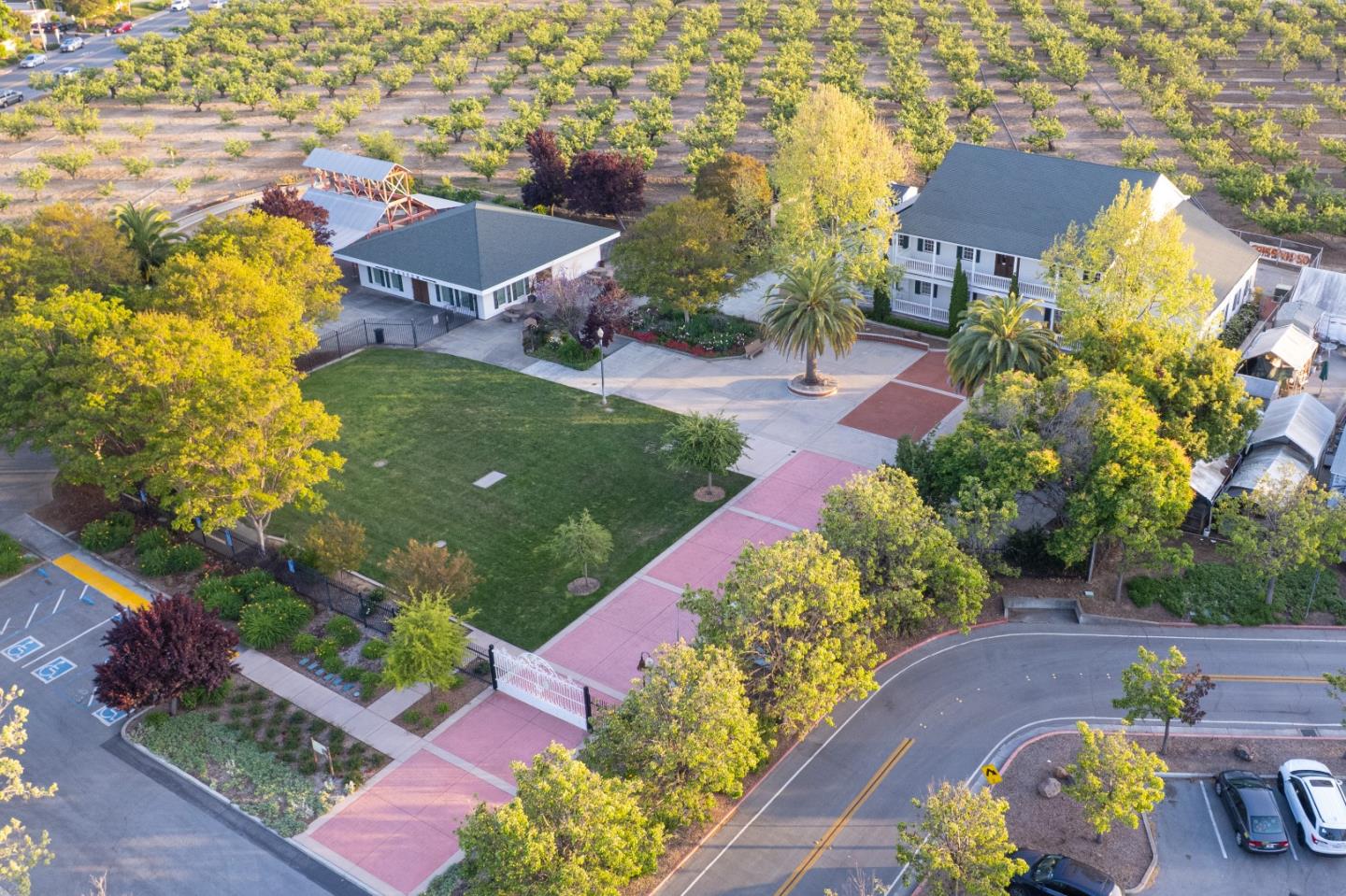 Detail Gallery Image 34 of 45 For 1216 Crescent Ter, Sunnyvale,  CA 94087 - 3 Beds | 2 Baths