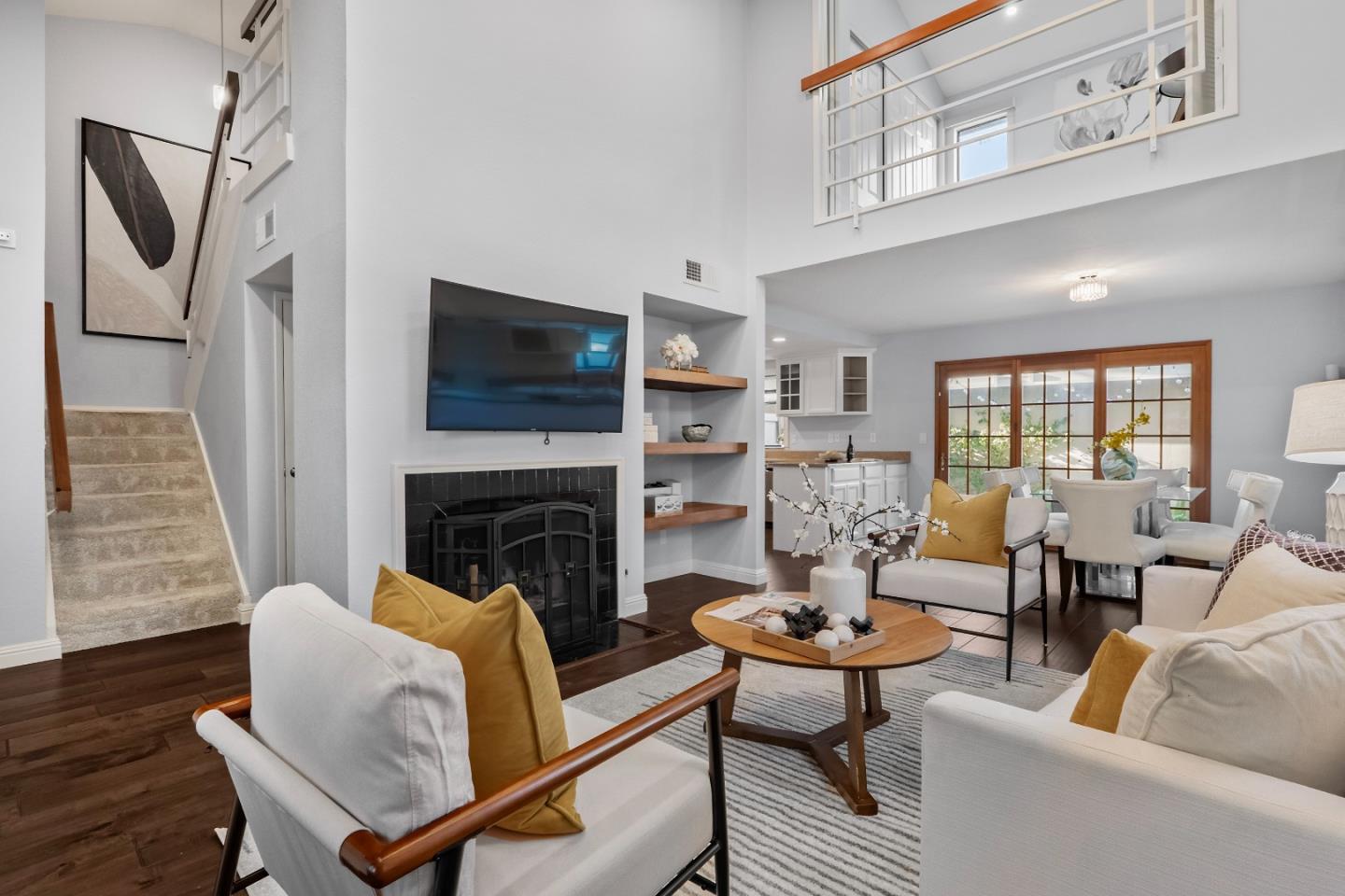 Detail Gallery Image 7 of 45 For 1216 Crescent Ter, Sunnyvale,  CA 94087 - 3 Beds | 2 Baths