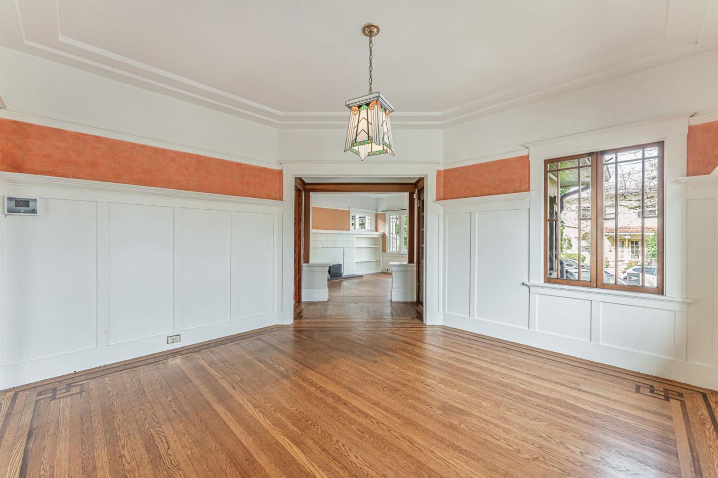 Detail Gallery Image 13 of 42 For 5150 Coronado Ave, Oakland,  CA 94618 - 2 Beds | 1 Baths