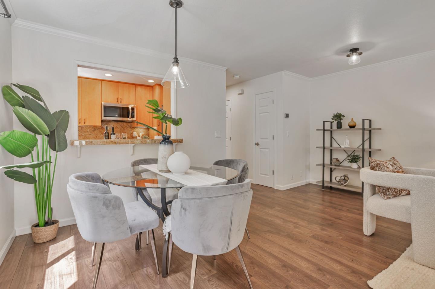Detail Gallery Image 17 of 53 For 181 Ada Ave #26,  Mountain View,  CA 94043 - 2 Beds | 2/1 Baths