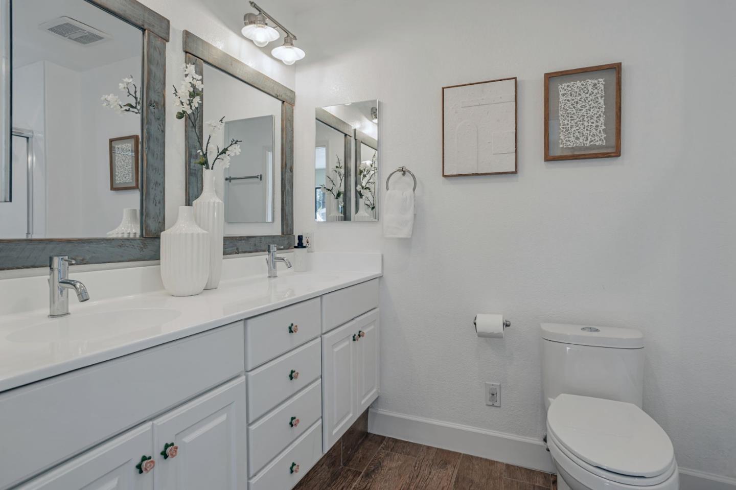 Detail Gallery Image 28 of 53 For 181 Ada Ave #26,  Mountain View,  CA 94043 - 2 Beds | 2/1 Baths
