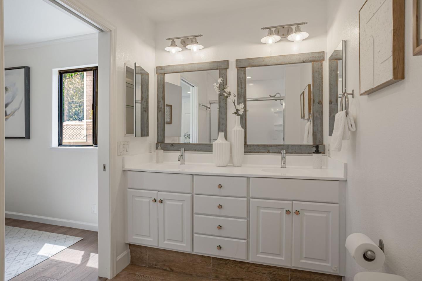 Detail Gallery Image 29 of 53 For 181 Ada Ave #26,  Mountain View,  CA 94043 - 2 Beds | 2/1 Baths