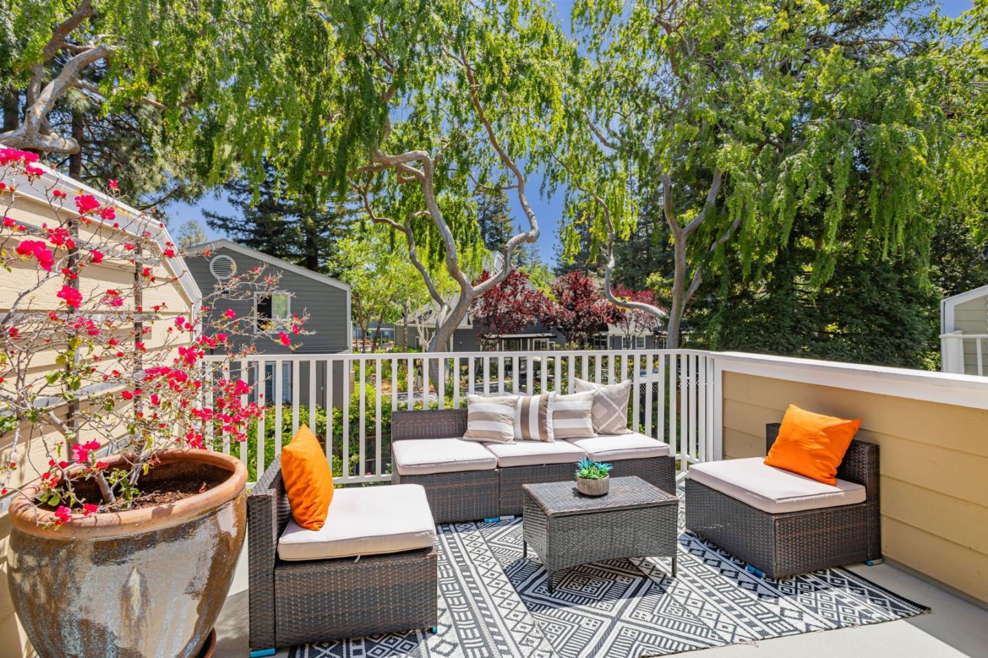 Detail Gallery Image 36 of 53 For 181 Ada Ave #26,  Mountain View,  CA 94043 - 2 Beds | 2/1 Baths
