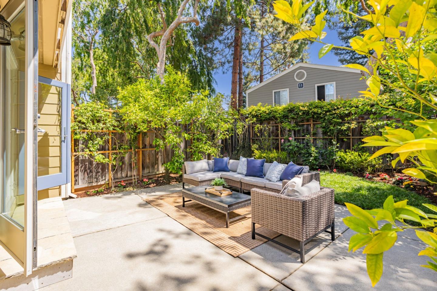 Detail Gallery Image 38 of 53 For 181 Ada Ave #26,  Mountain View,  CA 94043 - 2 Beds | 2/1 Baths