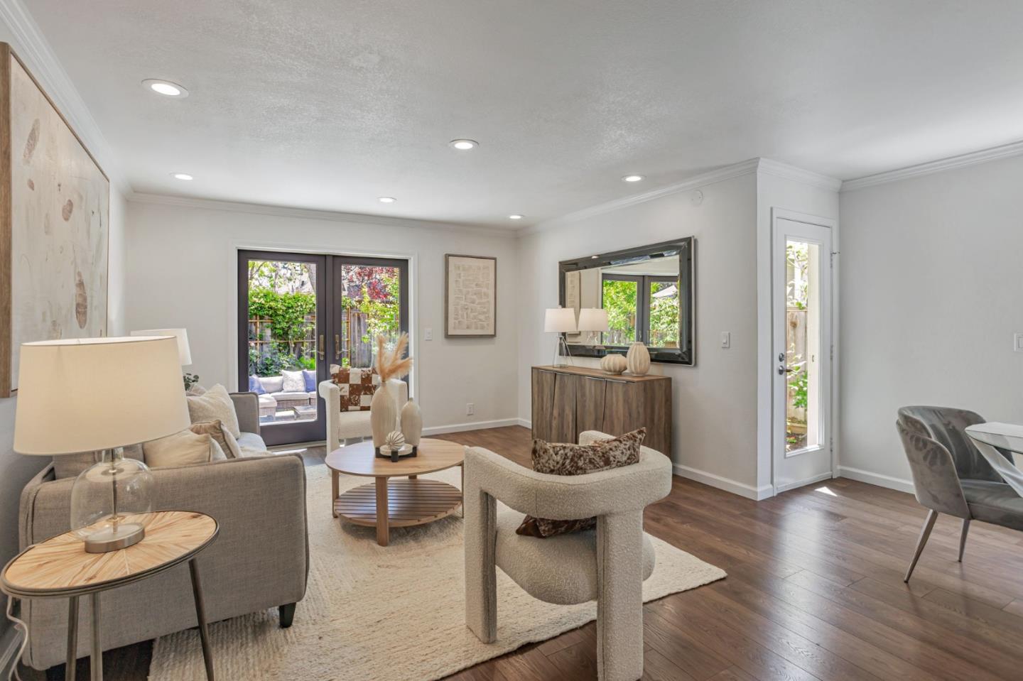 Detail Gallery Image 6 of 53 For 181 Ada Ave #26,  Mountain View,  CA 94043 - 2 Beds | 2/1 Baths