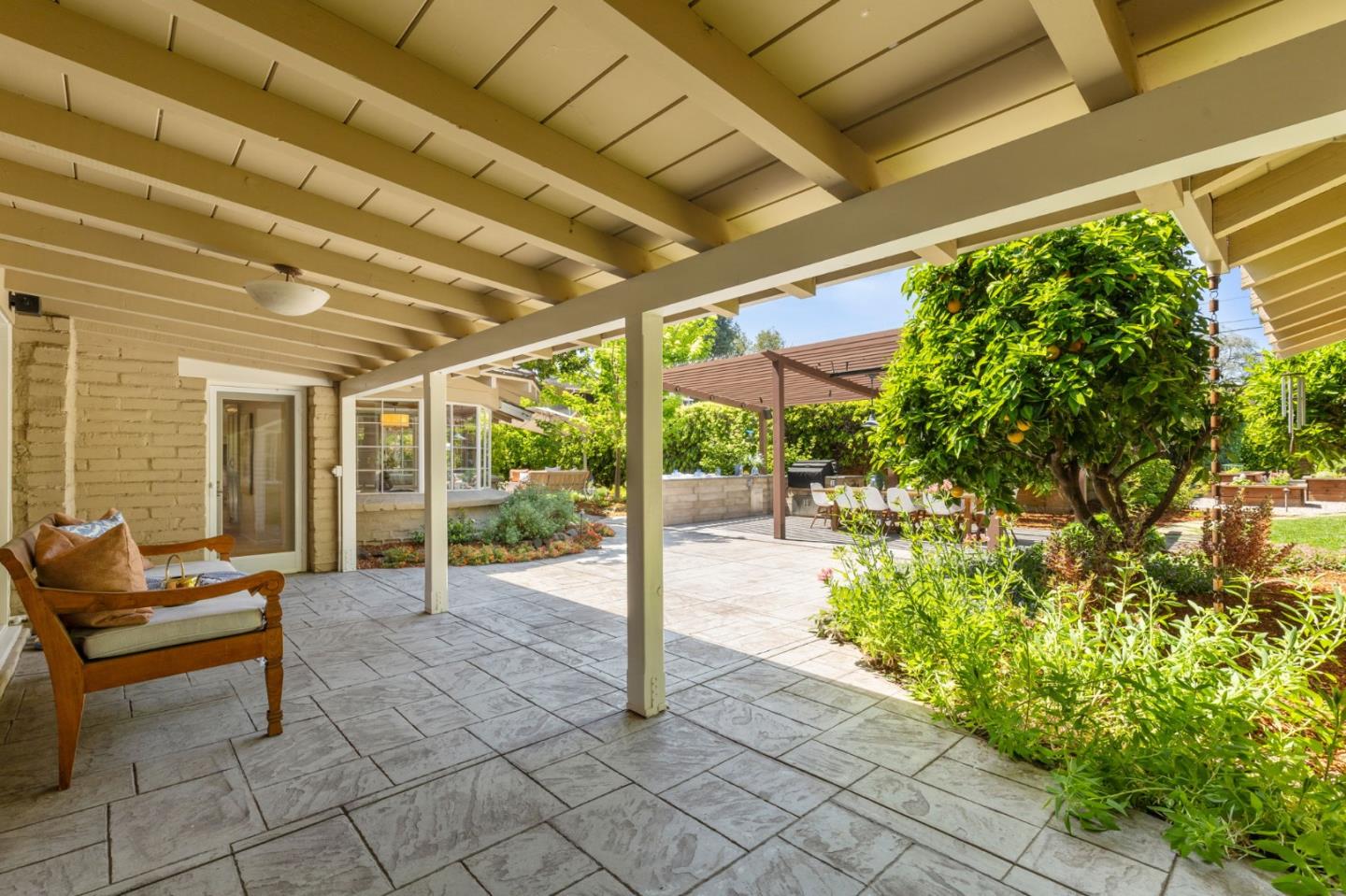 Detail Gallery Image 41 of 55 For 690 Torwood Ln, Los Altos,  CA 94022 - 3 Beds | 3 Baths