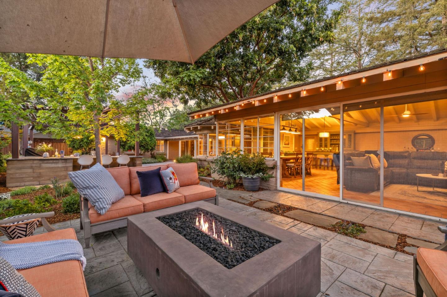 Detail Gallery Image 51 of 55 For 690 Torwood Ln, Los Altos,  CA 94022 - 3 Beds | 3 Baths