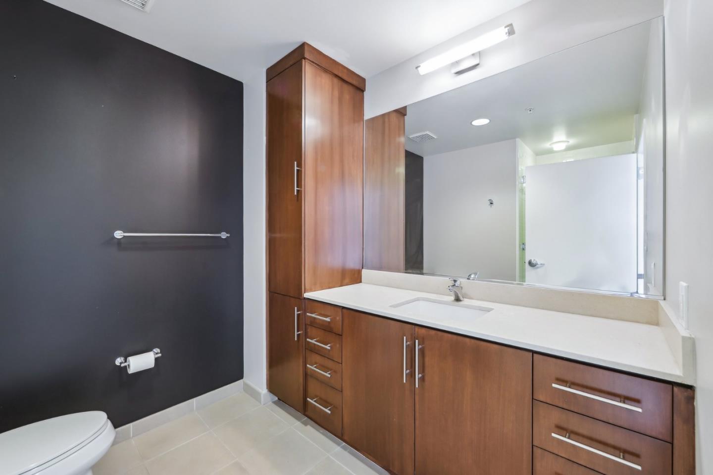 Detail Gallery Image 14 of 22 For 38 N Almaden Blvd #1115,  San Jose,  CA 95110 - 2 Beds | 2 Baths