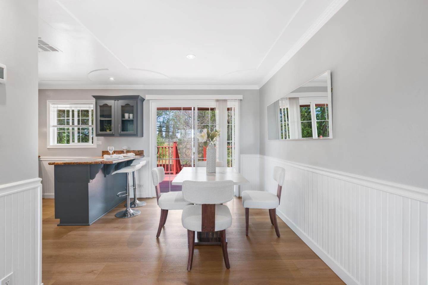Detail Gallery Image 9 of 49 For 883 Vasona St, Milpitas,  CA 95035 - 4 Beds | 2 Baths