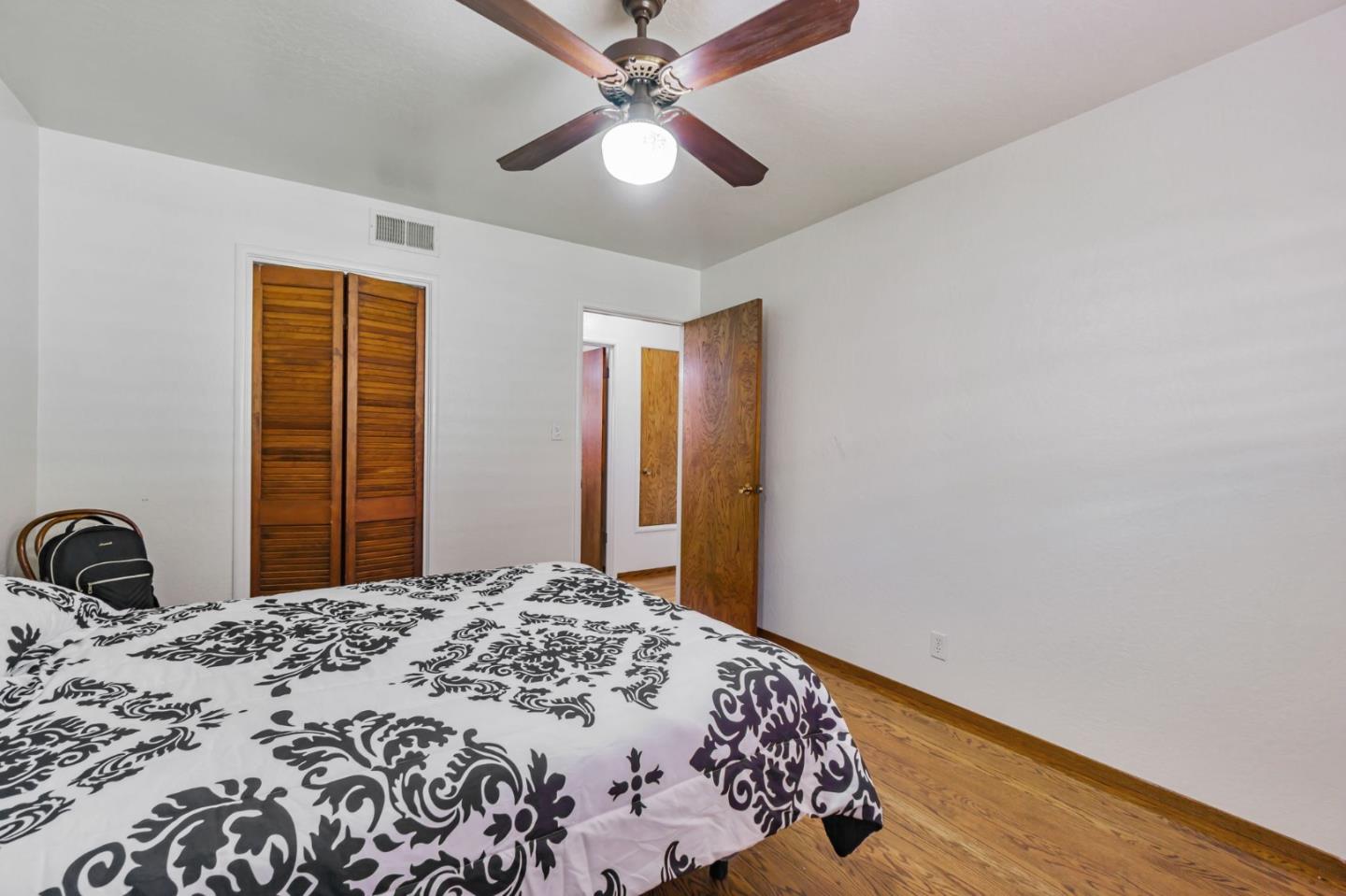 Detail Gallery Image 20 of 44 For 501 Lindley Dr, Antioch,  CA 94509 - 3 Beds | 2 Baths
