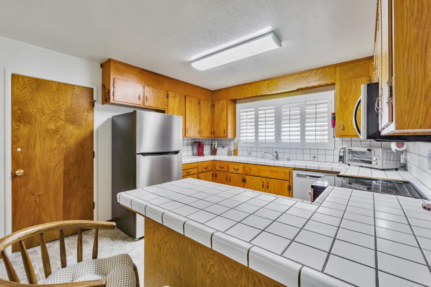 Detail Gallery Image 7 of 44 For 501 Lindley Dr, Antioch,  CA 94509 - 3 Beds | 2 Baths