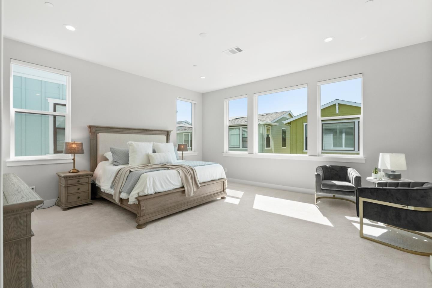 Detail Gallery Image 36 of 70 For 709 Valonia Oak Ter, Sunnyvale,  CA 94086 - 4 Beds | 4/1 Baths
