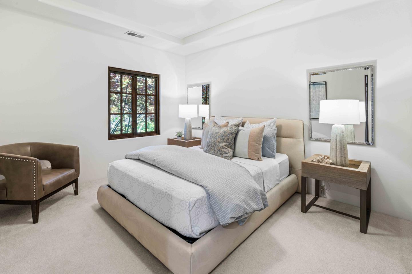 Detail Gallery Image 21 of 35 For 1932 Emerson St, Palo Alto,  CA 94301 - 6 Beds | 6 Baths