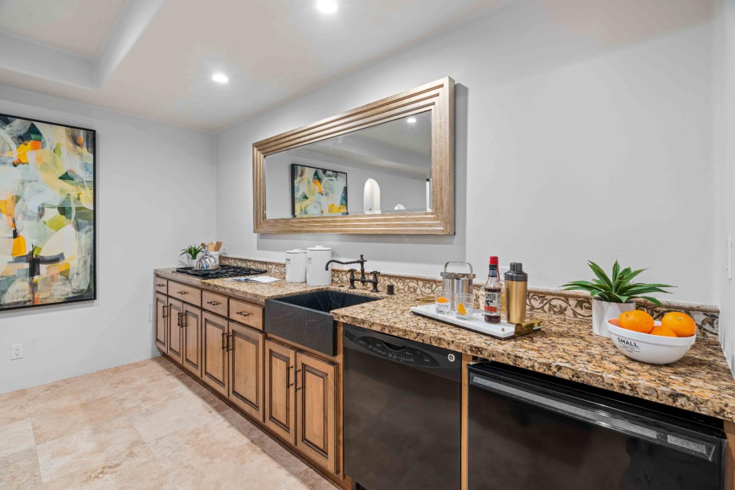 Detail Gallery Image 26 of 35 For 1932 Emerson St, Palo Alto,  CA 94301 - 6 Beds | 6 Baths
