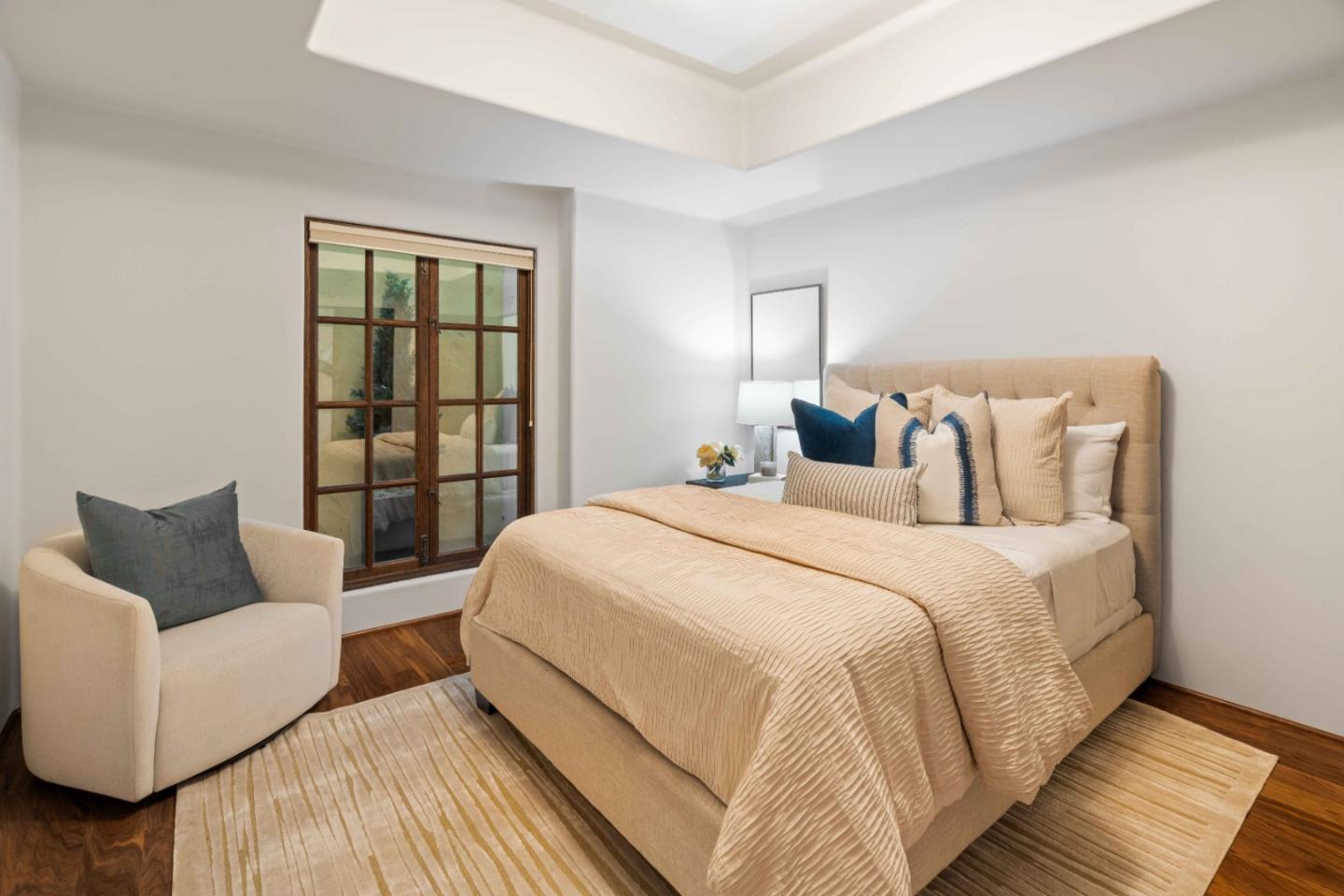 Detail Gallery Image 27 of 35 For 1932 Emerson St, Palo Alto,  CA 94301 - 6 Beds | 6 Baths