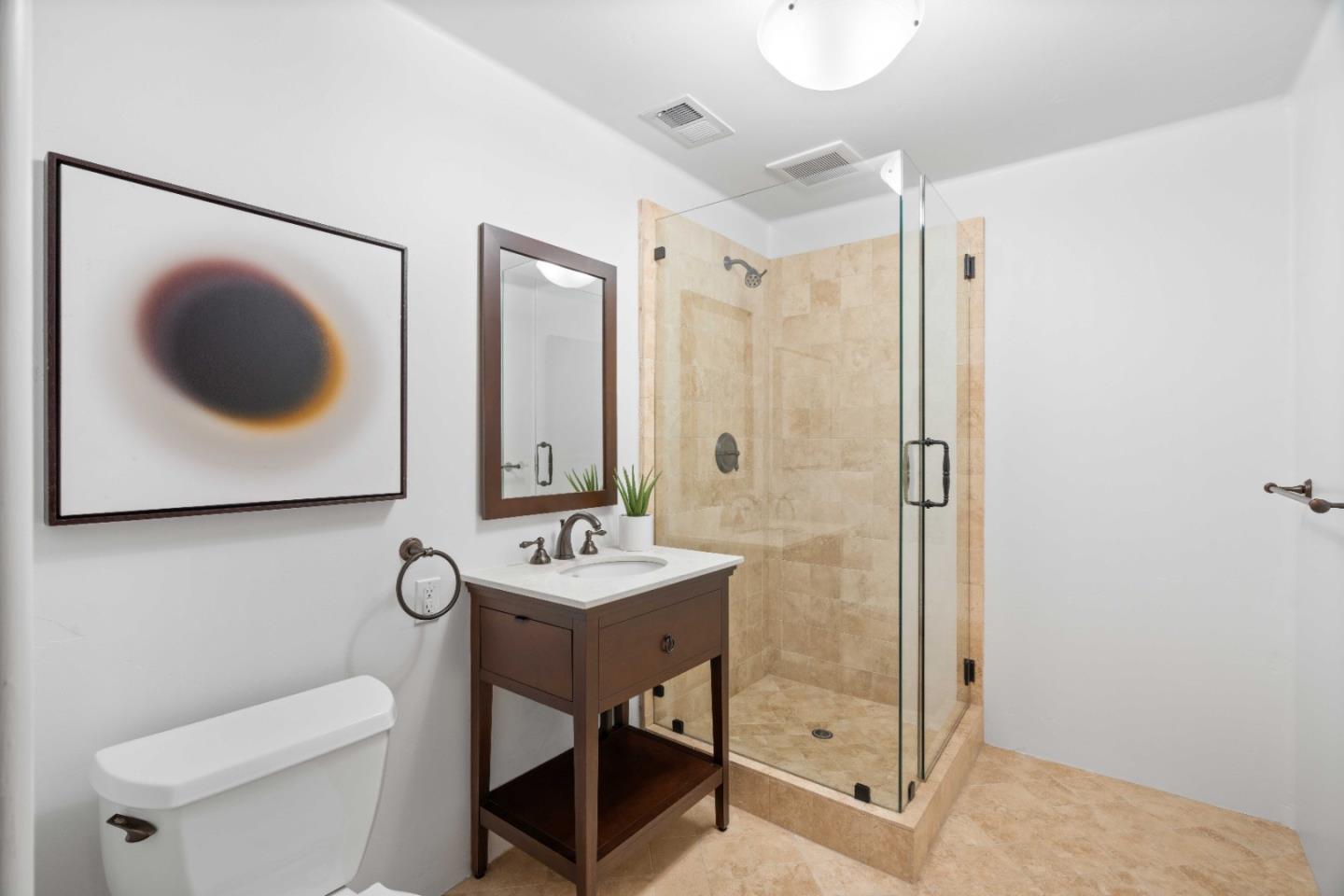 Detail Gallery Image 30 of 35 For 1932 Emerson St, Palo Alto,  CA 94301 - 6 Beds | 6 Baths