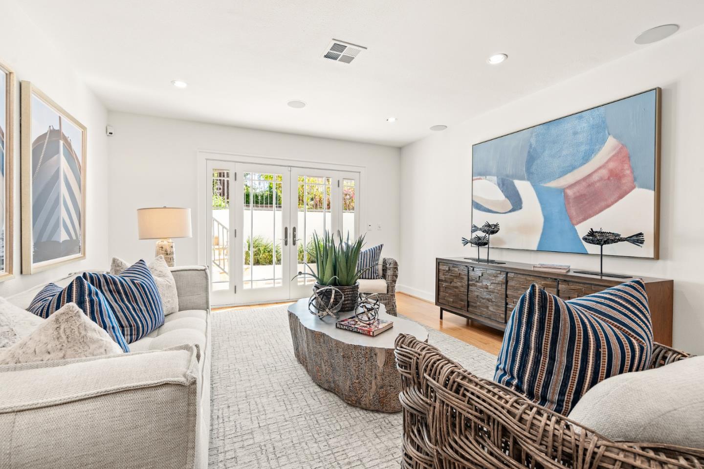 Detail Gallery Image 74 of 109 For 6 Zachary Ct, Menlo Park,  CA 94025 - 4 Beds | 4 Baths
