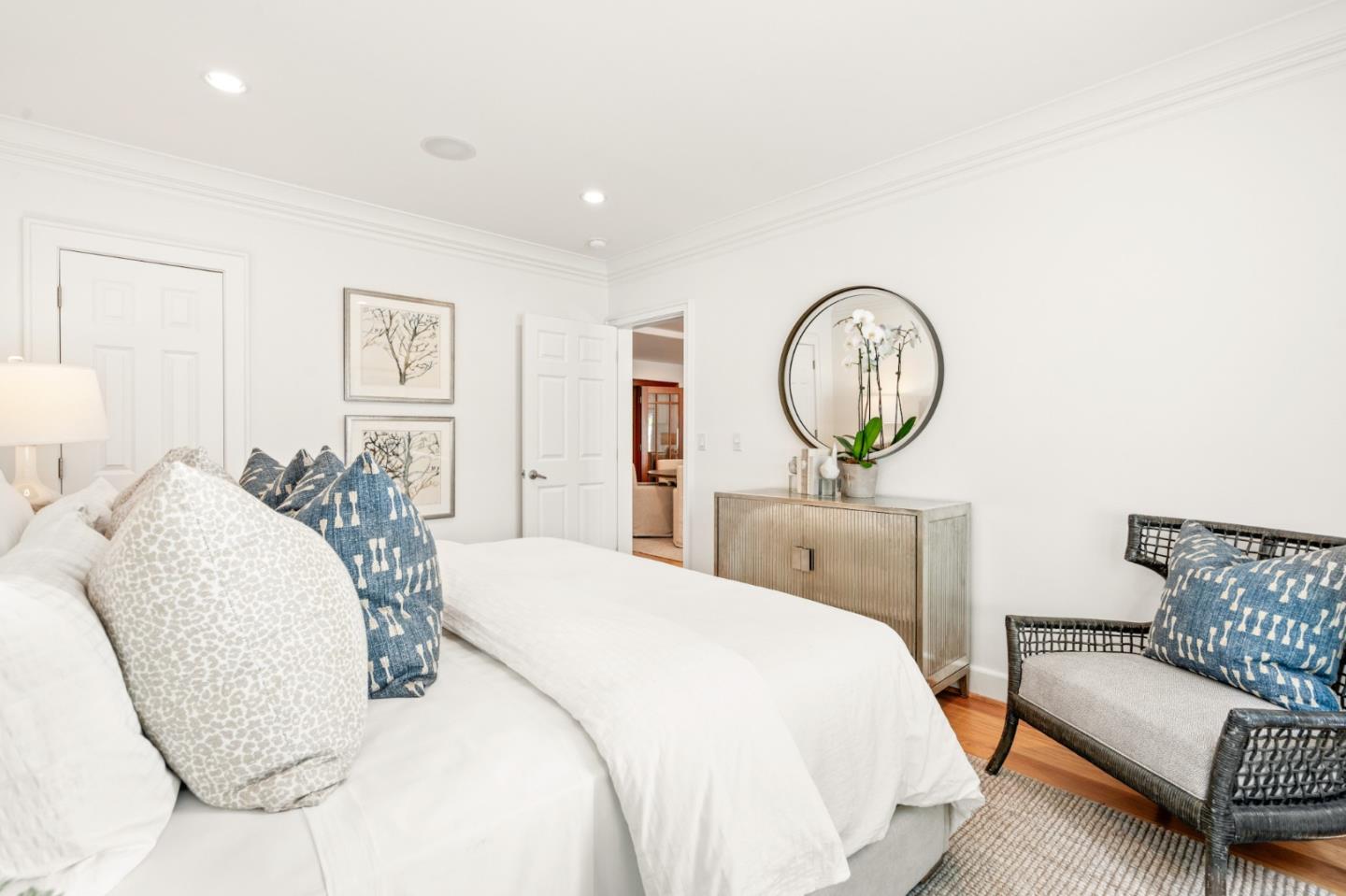 Detail Gallery Image 80 of 109 For 6 Zachary Ct, Menlo Park,  CA 94025 - 4 Beds | 4 Baths