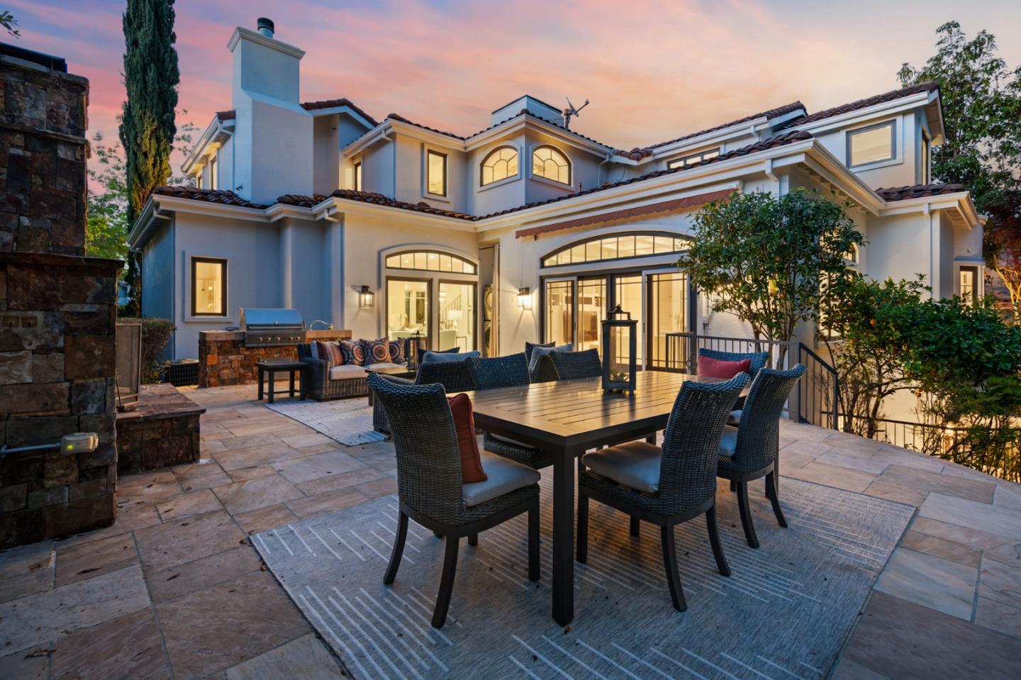 Detail Gallery Image 99 of 109 For 6 Zachary Ct, Menlo Park,  CA 94025 - 4 Beds | 4 Baths