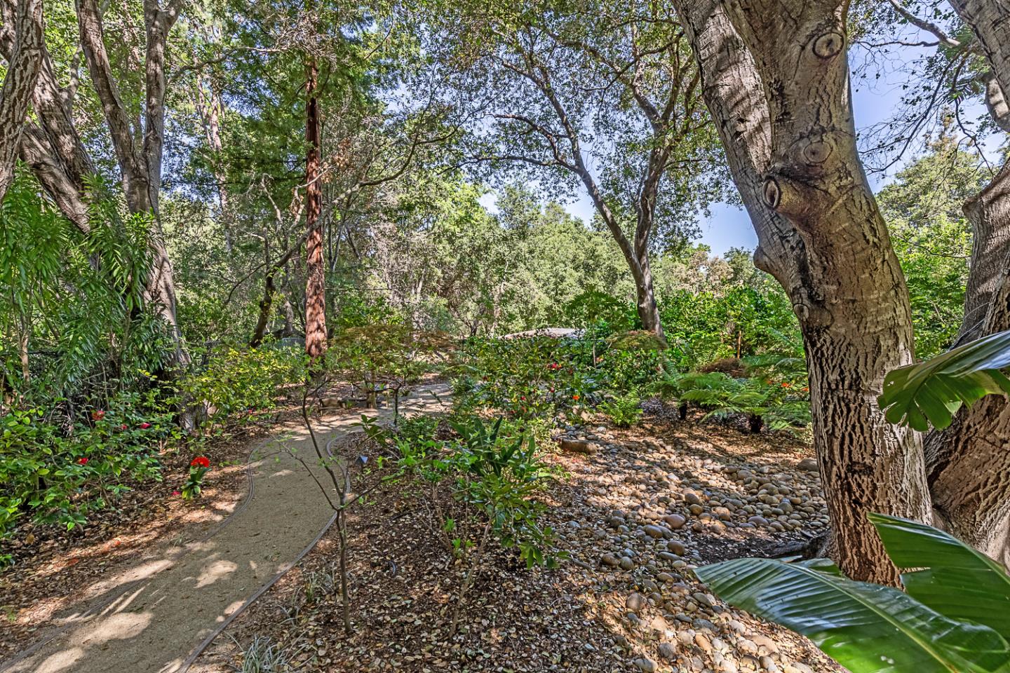 Detail Gallery Image 56 of 64 For 11525 Old Ranch Ln, Los Altos,  CA 94024 - 4 Beds | 3/1 Baths