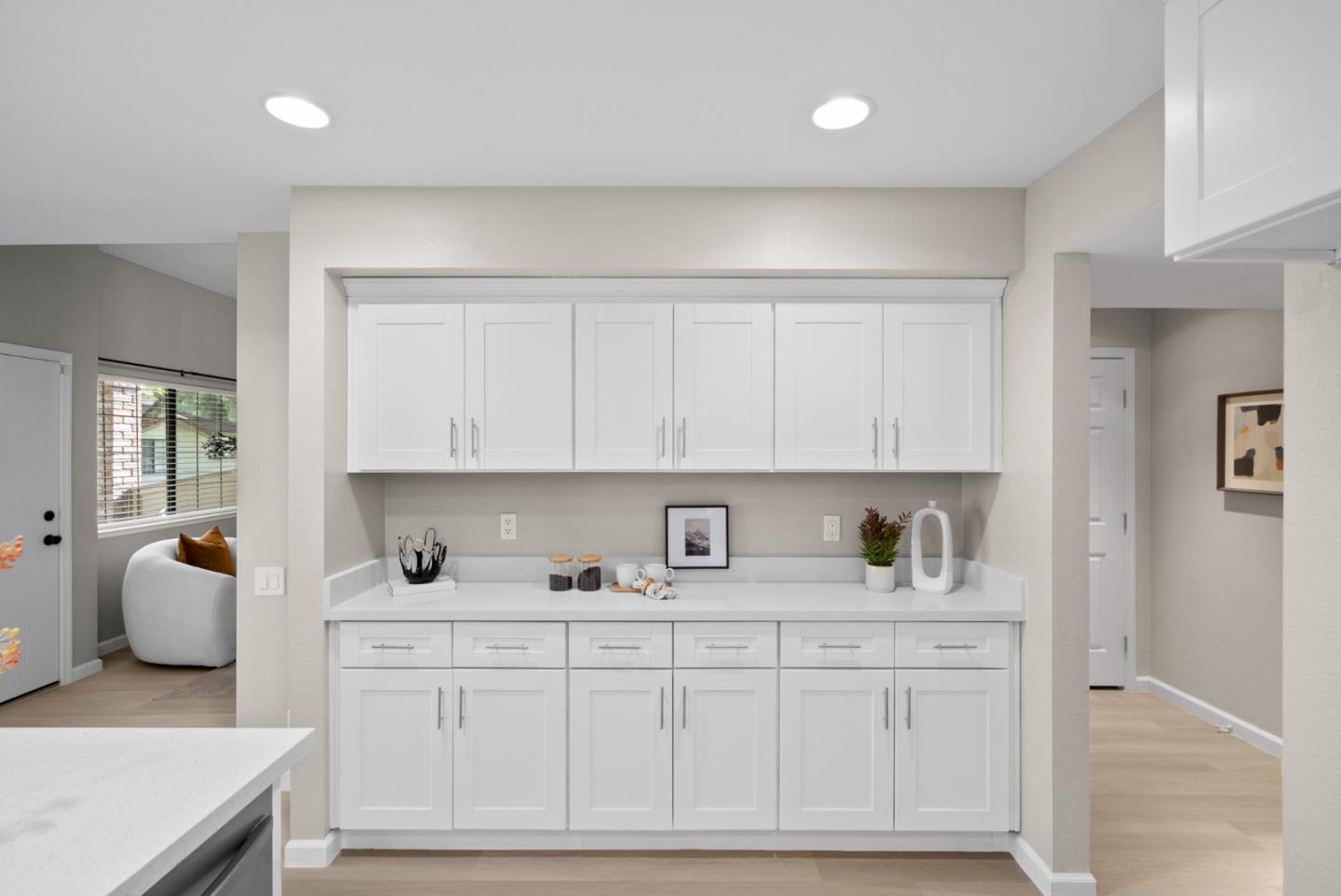 Detail Gallery Image 15 of 44 For 405 Colony Knoll Dr, San Jose,  CA 95123 - 3 Beds | 1/1 Baths