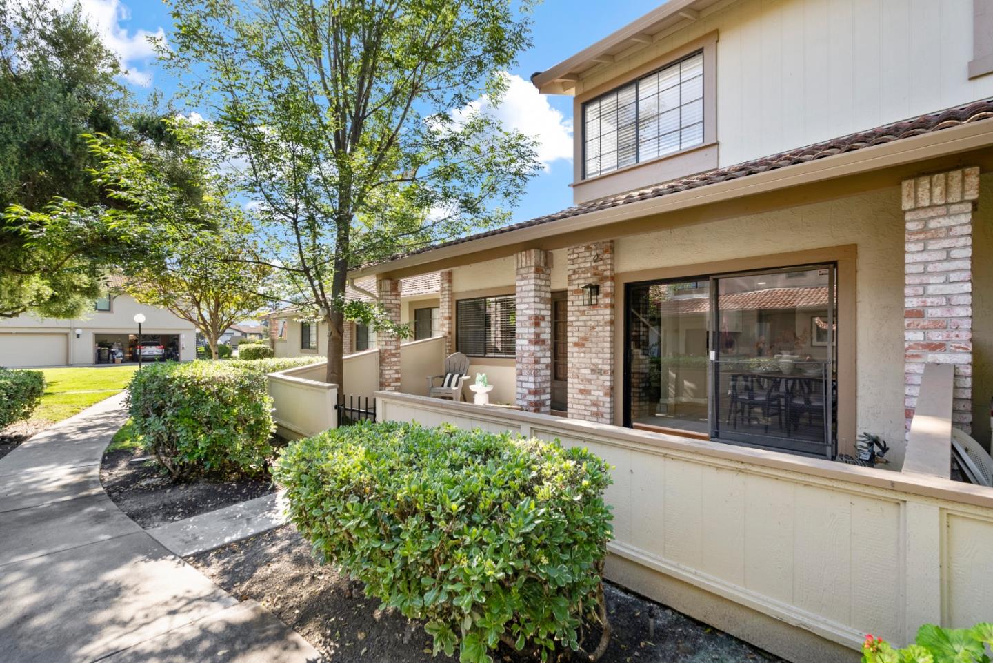 Detail Gallery Image 17 of 44 For 405 Colony Knoll Dr, San Jose,  CA 95123 - 3 Beds | 1/1 Baths