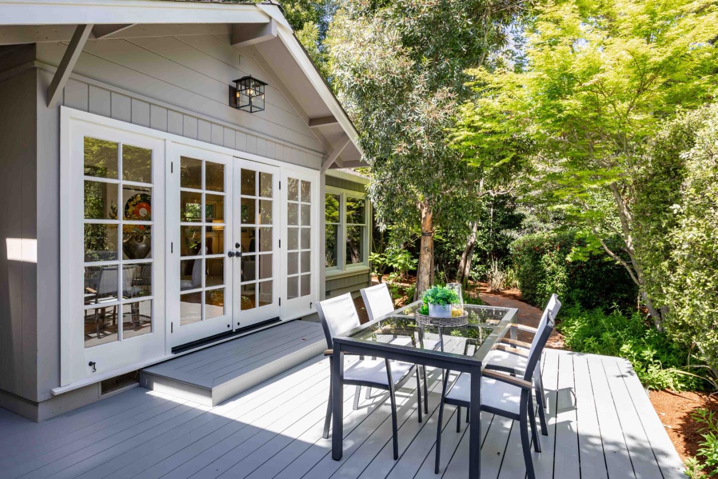 Detail Gallery Image 27 of 28 For 119 Kellogg Ave, Palo Alto,  CA 94301 - 5 Beds | 3 Baths