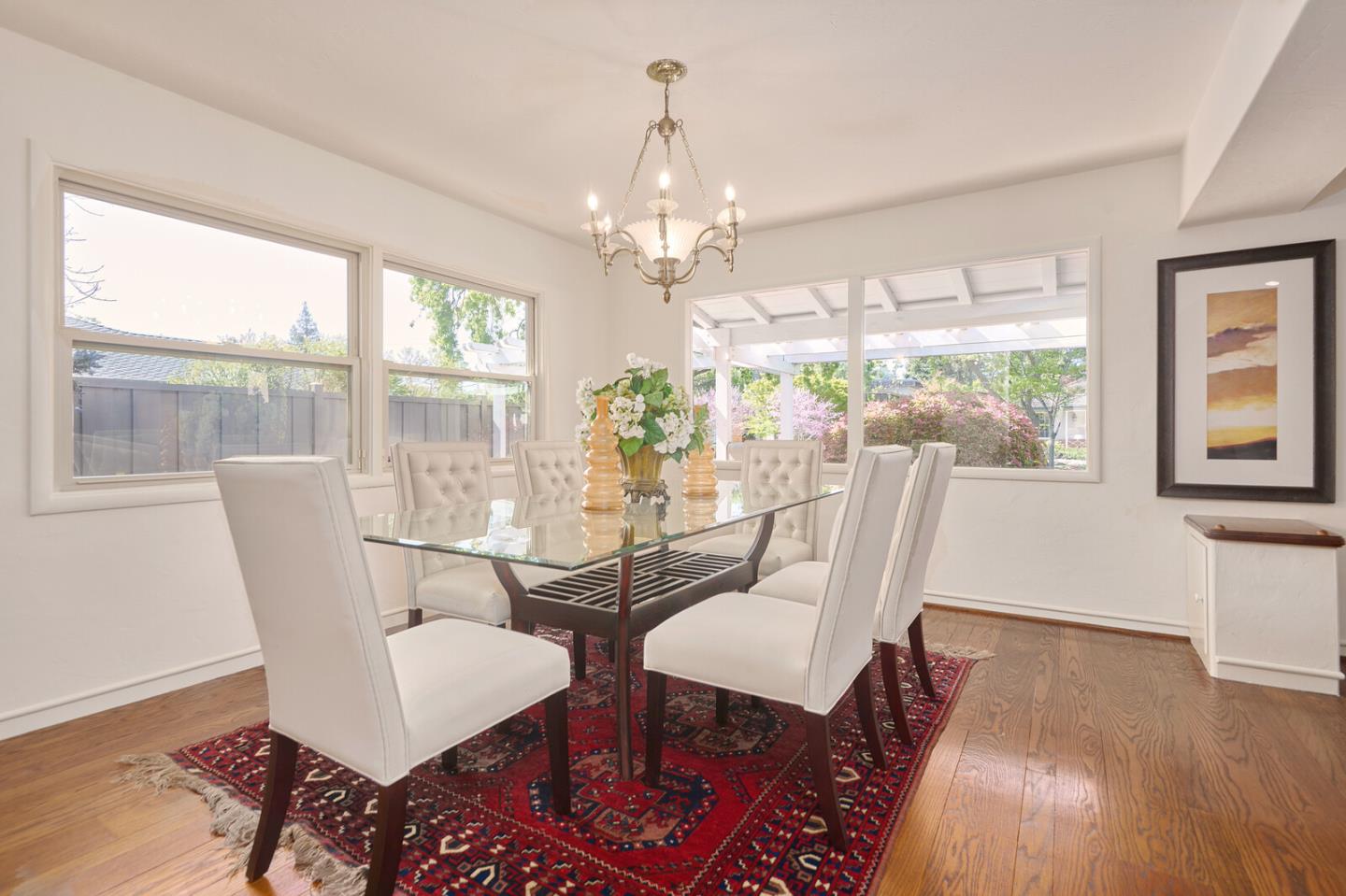 Detail Gallery Image 11 of 49 For 83 Nevada St, Redwood City,  CA 94062 - 3 Beds | 2/1 Baths