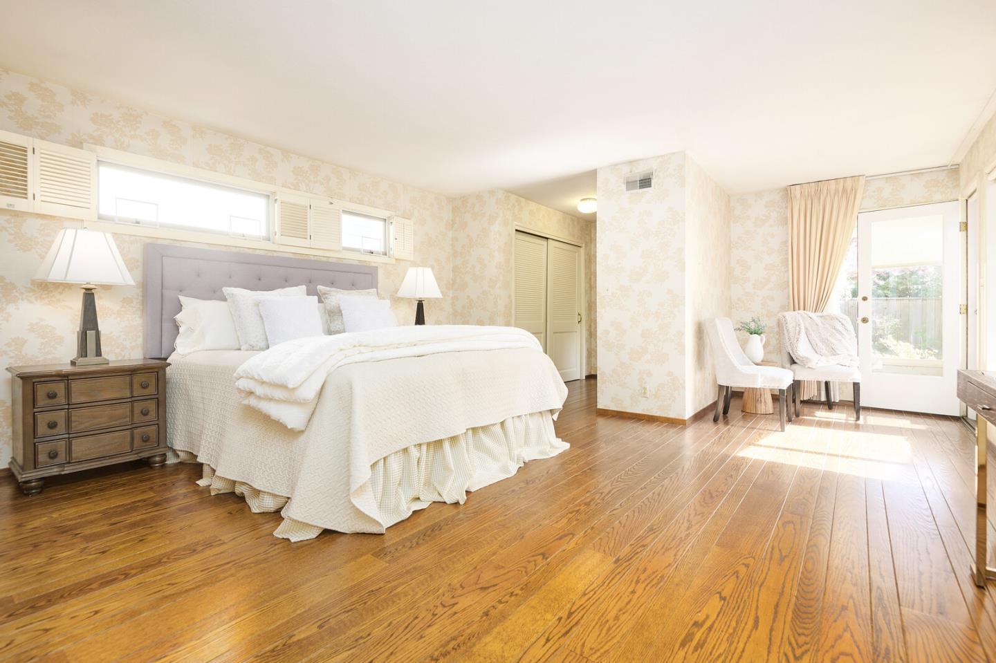 Detail Gallery Image 15 of 49 For 83 Nevada St, Redwood City,  CA 94062 - 3 Beds | 2/1 Baths
