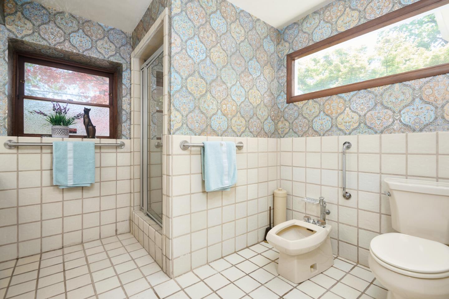Detail Gallery Image 19 of 49 For 83 Nevada St, Redwood City,  CA 94062 - 3 Beds | 2/1 Baths