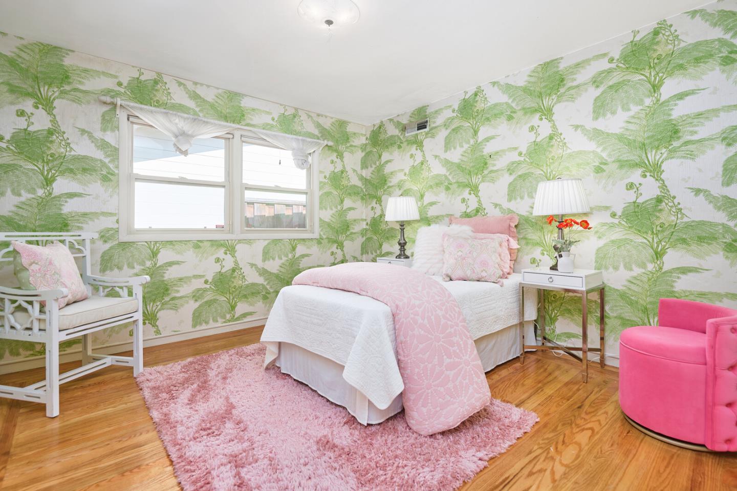 Detail Gallery Image 21 of 49 For 83 Nevada St, Redwood City,  CA 94062 - 3 Beds | 2/1 Baths