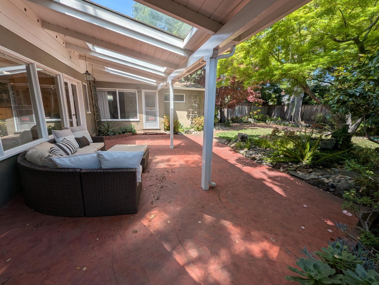 Detail Gallery Image 37 of 49 For 83 Nevada St, Redwood City,  CA 94062 - 3 Beds | 2/1 Baths