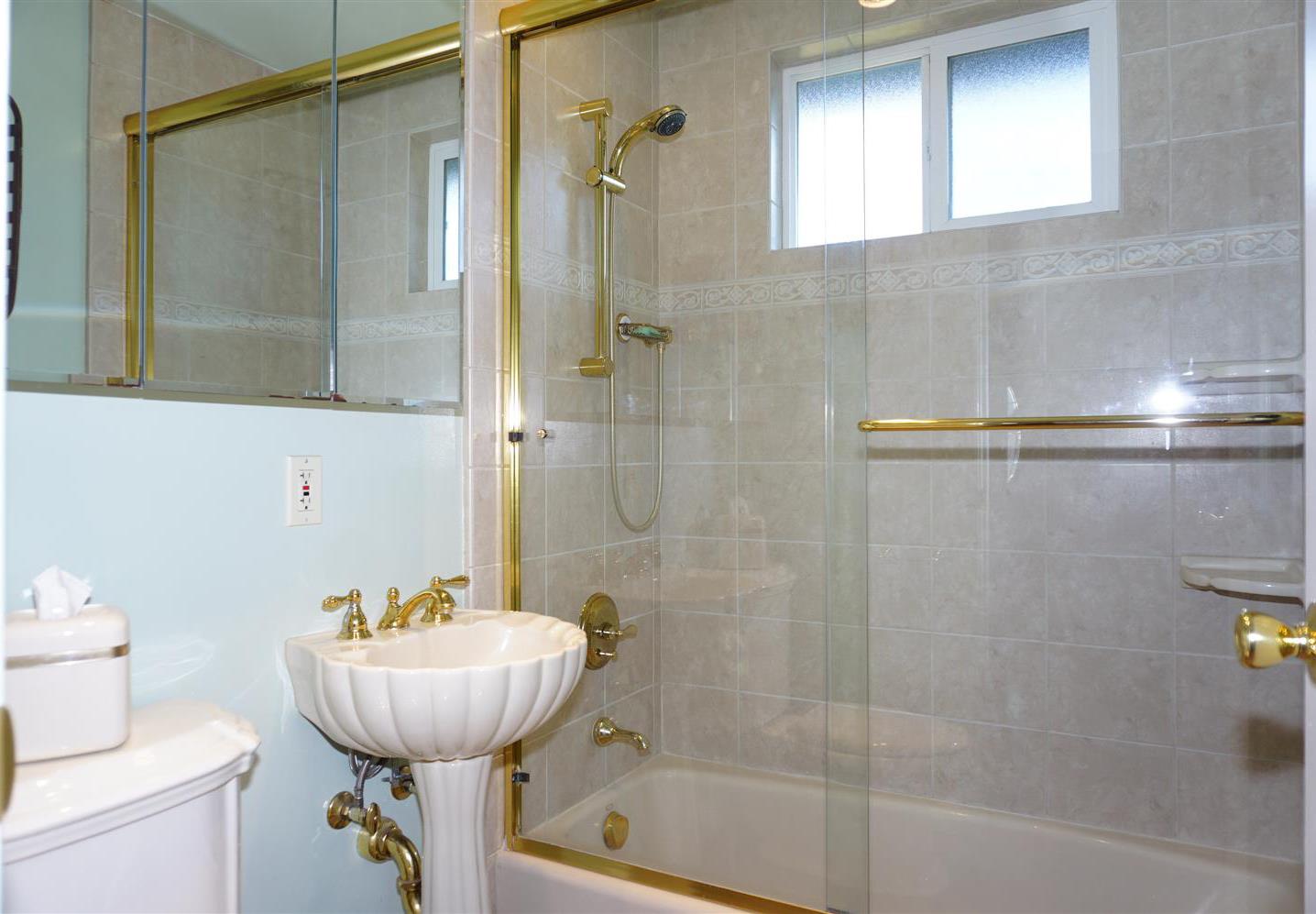 Detail Gallery Image 11 of 15 For 2463 Borax Dr, Santa Clara,  CA 95051 - 3 Beds | 2 Baths